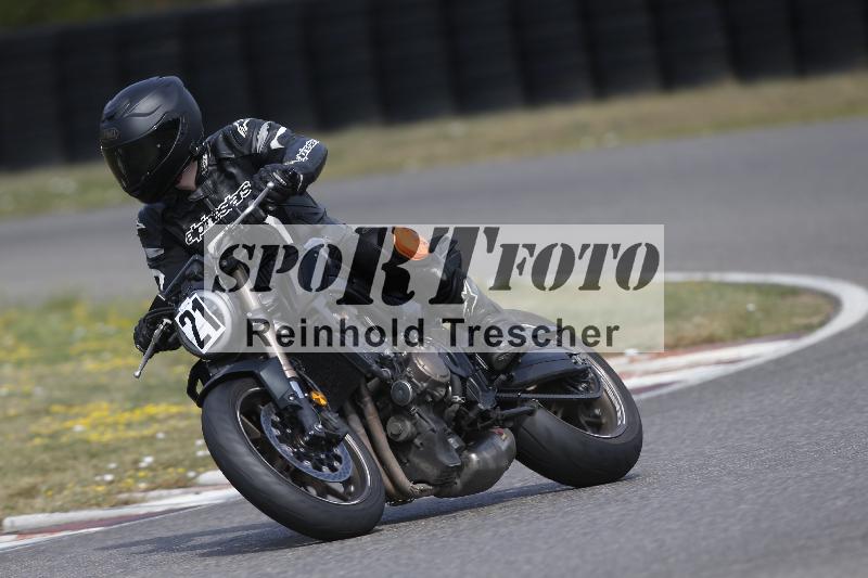 /37 09.08.2026  Pluess Motosport ADR/Einsteiger/21